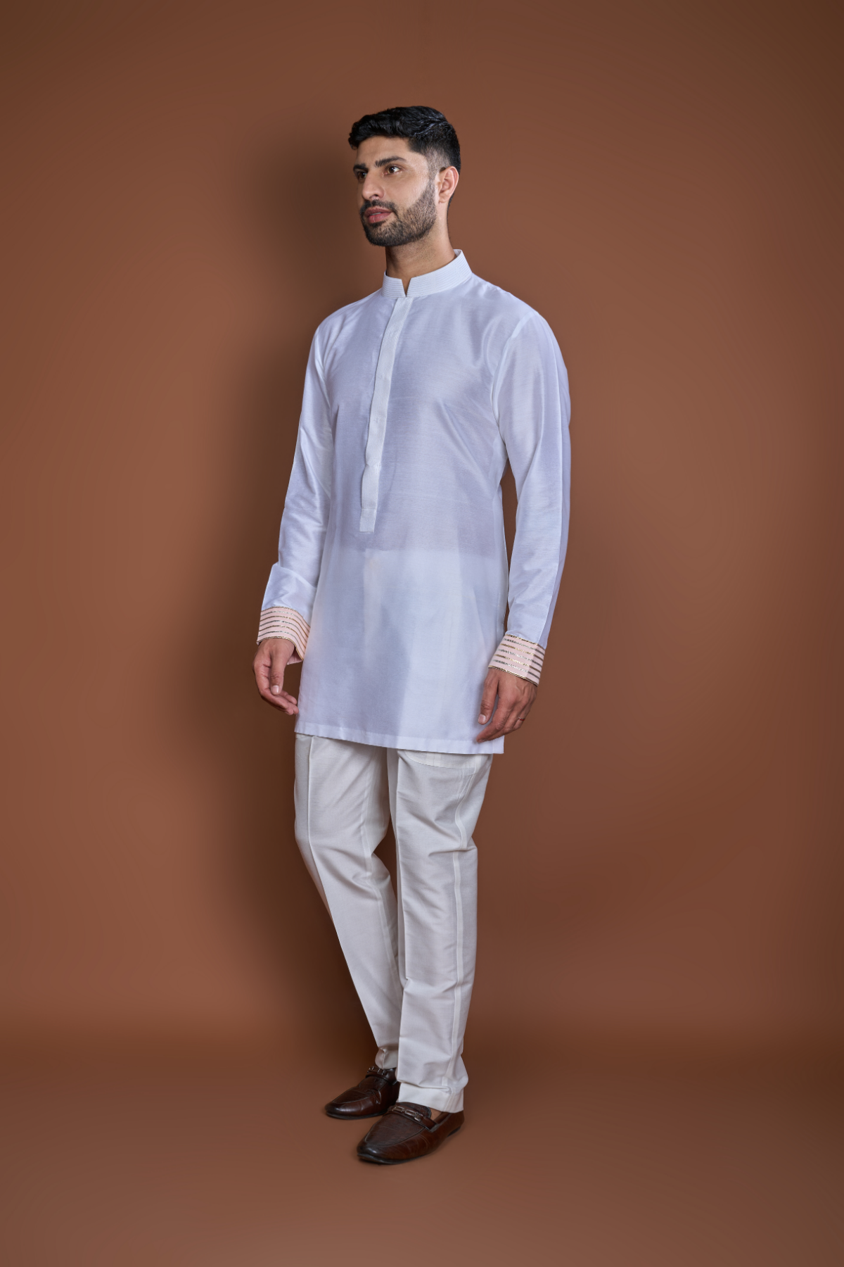 Off white peach zari textured bandi kurta set