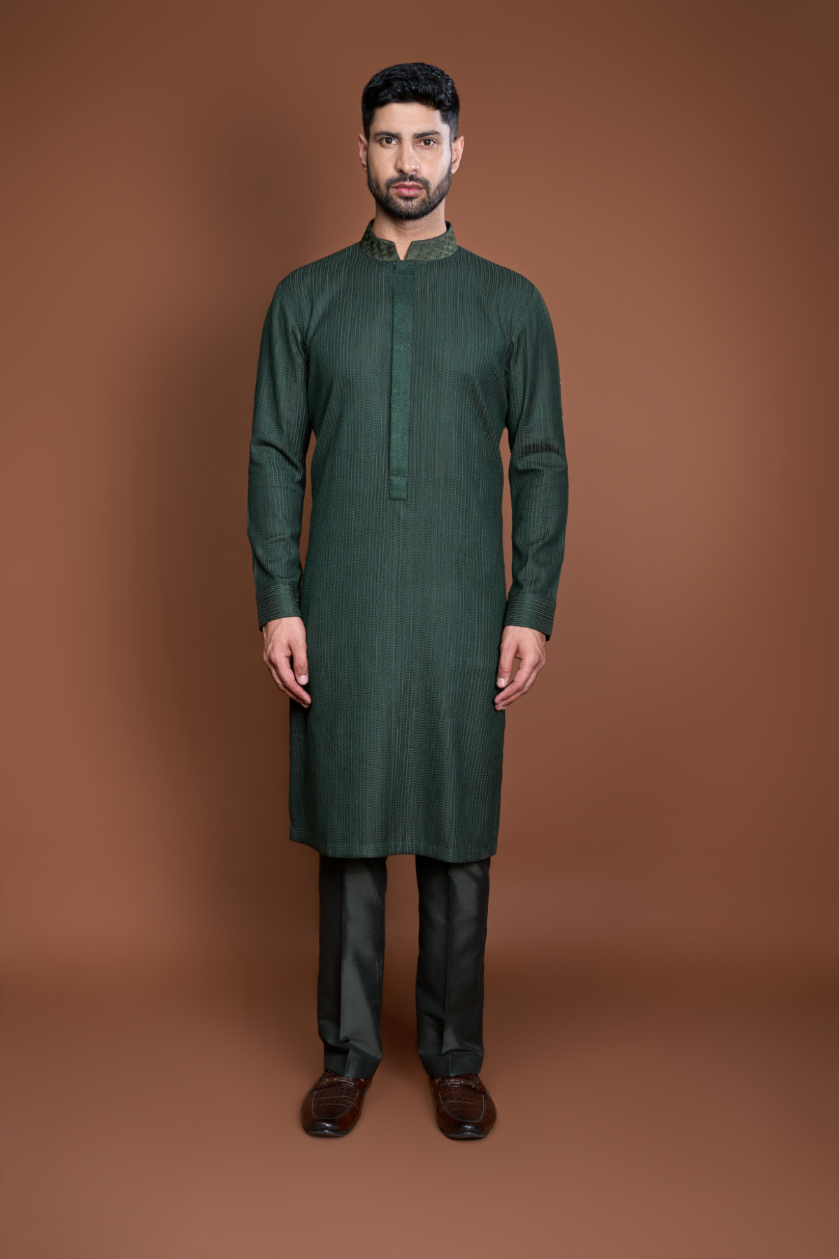 Dark green pintucks and thread texture kurta set