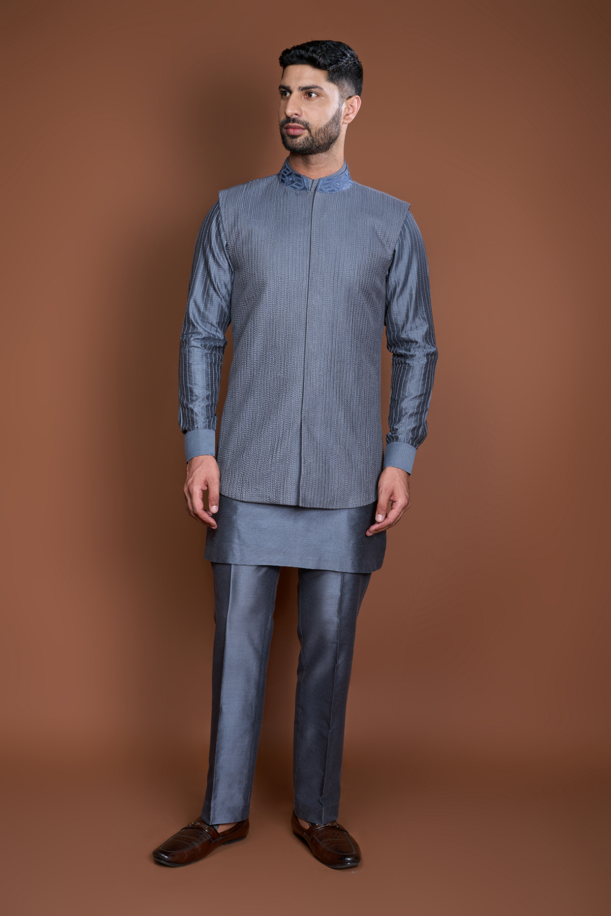 Grey pintucks and thread texture bandi kurta set